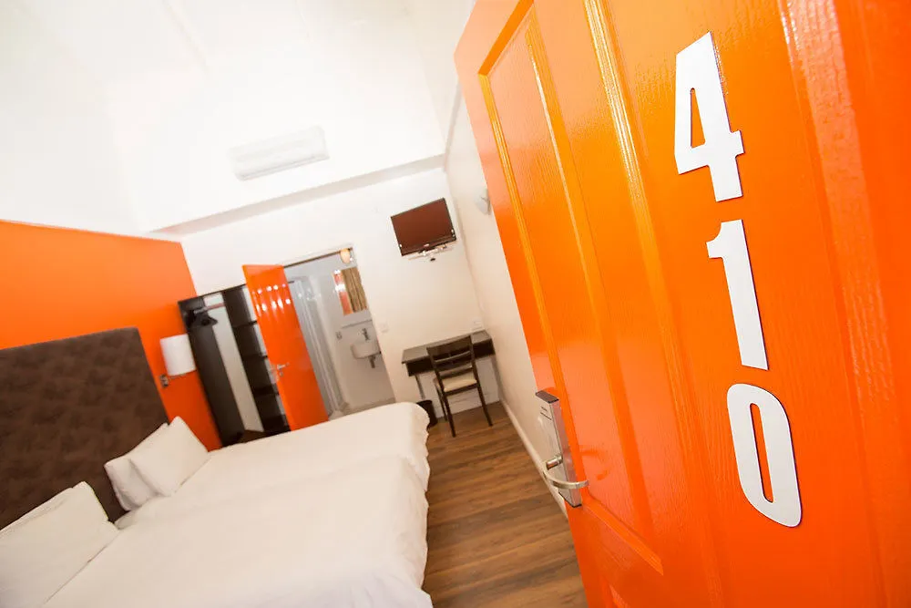 Hostel Never At Home Green Point Cape Town