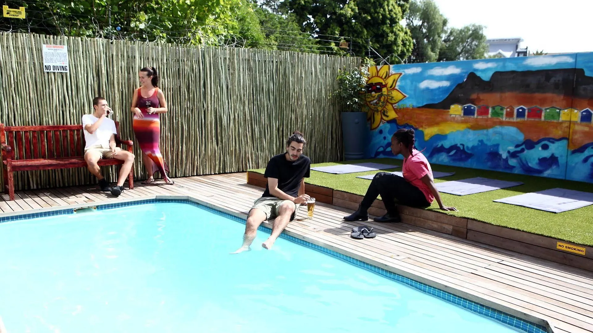 Hostel Never At Home Green Point Cape Town Güney Afrika