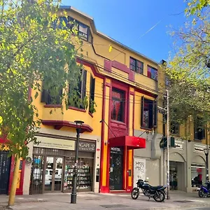 Katana Capsule Hostal Mendoza